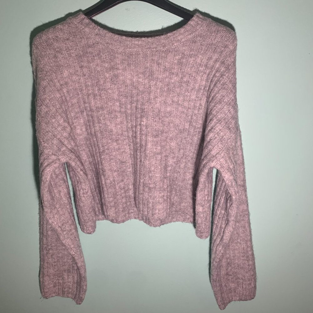 F21 Long Sleeve Sweater